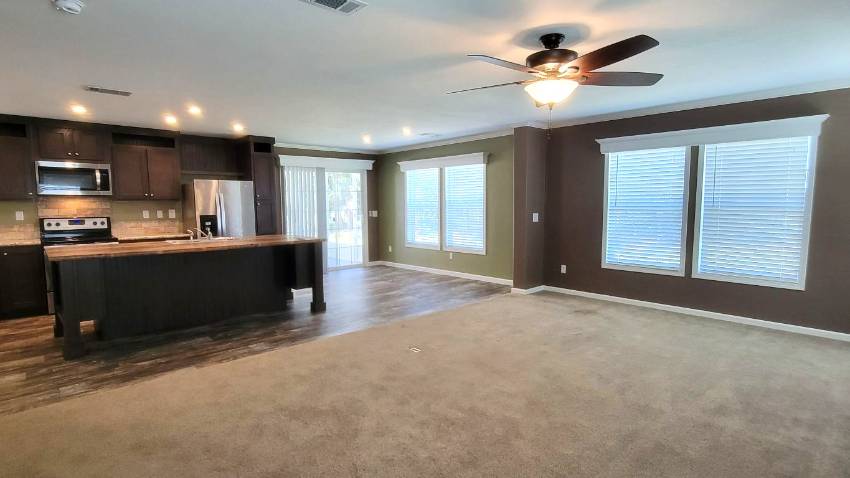 252 Siberian Cypress Circle a Winter Haven, FL Mobile or Manufactured Home for Sale